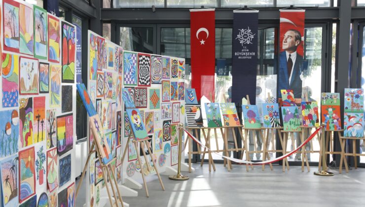 Sanat ve Gelişim Otizm Merkezi öğrencilerinden resim sergisi