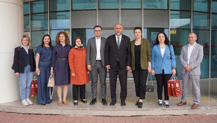 Orhangazi Belediyesi’nden ilçe devlet hastanesine ziyaret