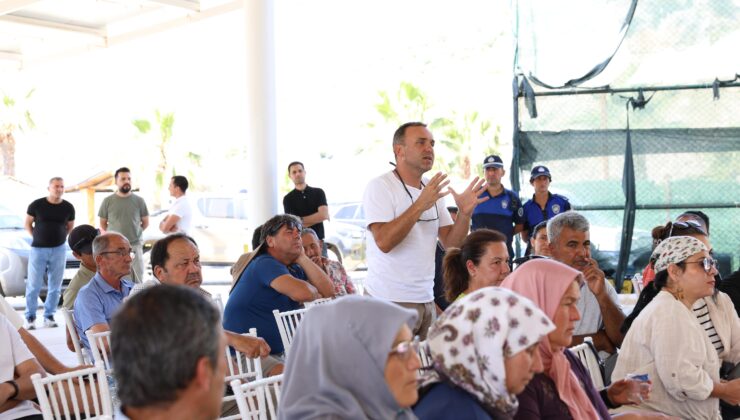 Başkan Ünlü, marina yapımına tepki gösteren vatandaşları ziyaret etti