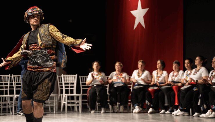 Bornova’da yıl sonu gala konserleri düzenlendi