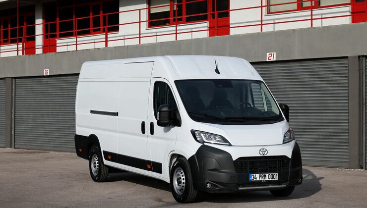 Toyota, yeni PROACE MAX ile ticari araç müşterilerine maksimumu sunuyor
