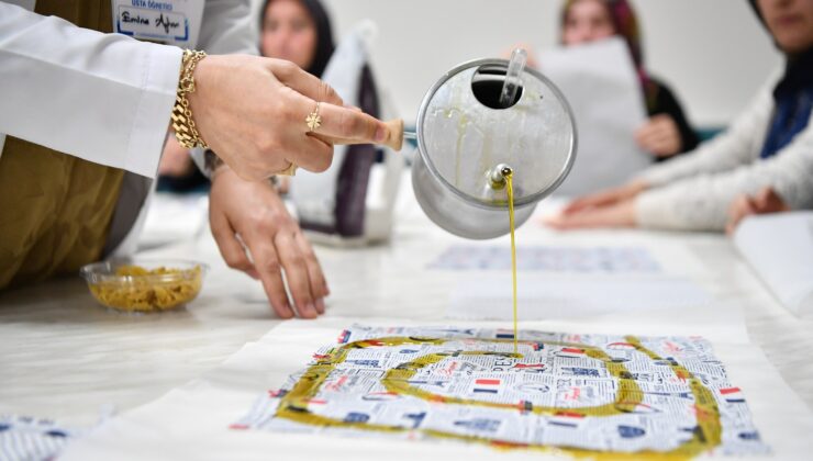 Mamak’ta balmumlu kumaş üretimi atölye çalışması yapıldı