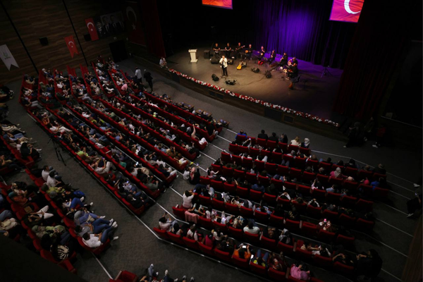 Çayırova’da 19 Mayıs kutlamaları yapıldı