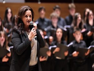 İzmir’de  “Kalemin İzinde ‘Ezgi’ler”  konseri gerçekleştirildi