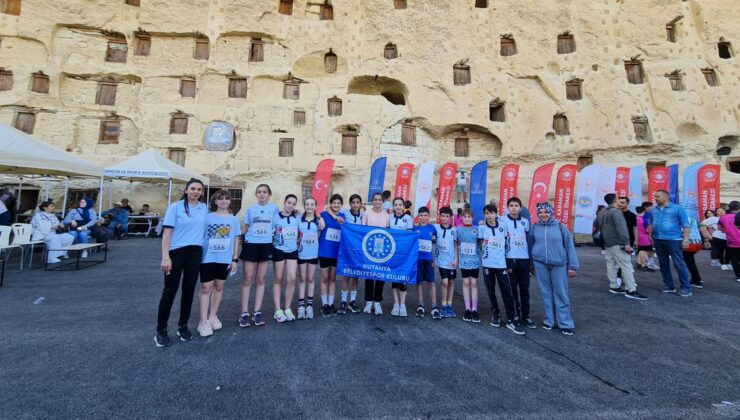 Kütahyalı sporcular, U14 Türkiye Oryantiring Şampiyonası’na katıldı