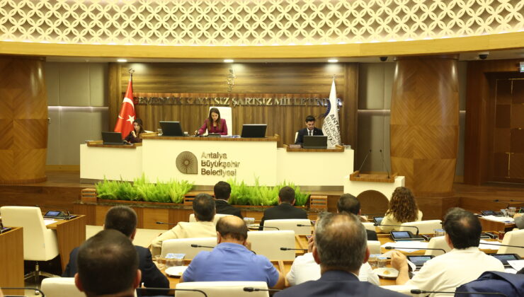 Antalya Büyükşehir Belediyesi’nin 2024 mali yılı hesapları oy birliğiyle kabul edildi