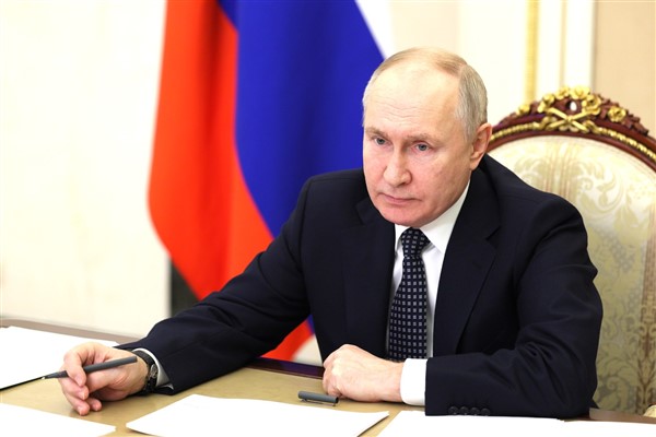 Putin:  Rusya, herhangi bir ön koşul olmaksızın görüşmelere hazırdır