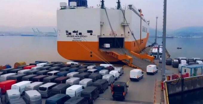 OİB: Türkiye otomotiv endüstrisinin Nisan ayı ihracatı 3 milyar 146 milyon dolar oldu