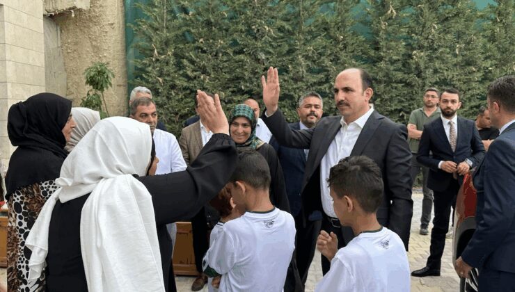 Başkan Altay Konya’daki Gazzeli ailelerle buluştu