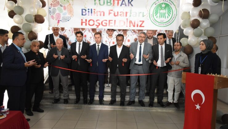 Karaman’da TÜBİTAK 4006 Bilim Fuarı kapılarını açtı