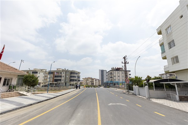 Mersin Büyükşehir’den yol genişletme çalışması