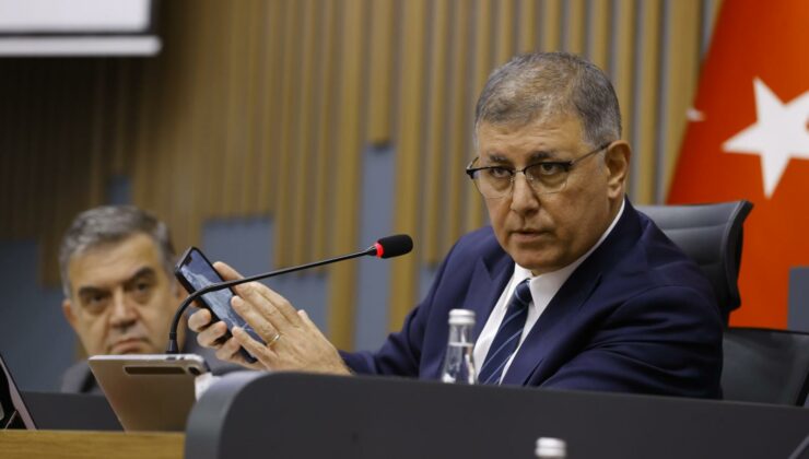 Belediyeler için yeni yasa önerisine Tugay’dan yanıt: Tarihi bir hata olarak görüyorum