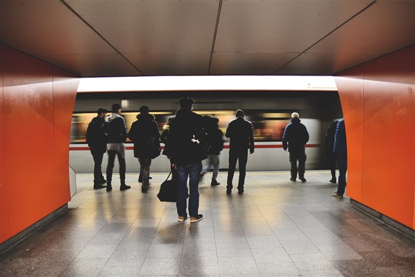 Marmaray Galatasaray’ın kutlamaları nedeniyle ek sefer koydu