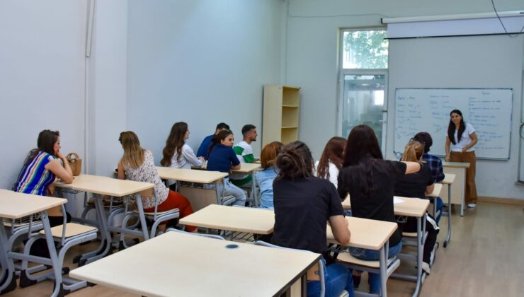 Diyarbakır Büyükşehir Belediyesi’nden İşaret Dili Kursu