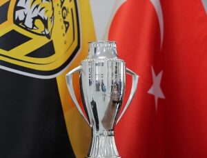 Aliağaspor FK, Şampiyonluk Kupasını Aldı