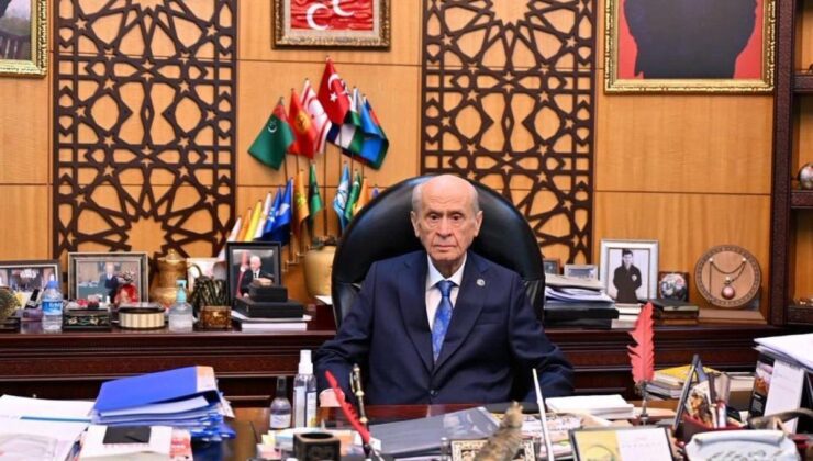 MHP: Sayın Devlet Bahçeli, Genel Merkezimizde mesaisine başlamıştır