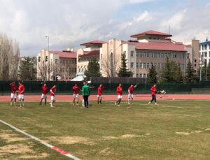 Rize Özel İdare Spor – Kars 36 Spor karşılaşmasının hakemleri belli oldu