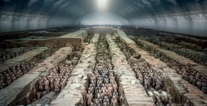 Çin’in İlk İmparatoru Qin Shi Huangdi ve Terracotta Ordusu: Ölümsüzlüğün Bekçileri