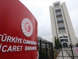 Ticaret Bakanlığı, gümrük denetimlerinde 2,9 milyar liralık ek tahakkuk ve ceza kararı düzenledi