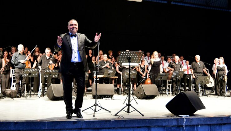 Bornova Belediyesi Türk Sanat Müziği Korosu’ndan “Yaza Merhaba” konseri
