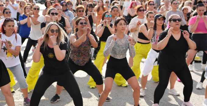 Eryaman Göksu Parkı’nda Zumba Festivali yapıldı