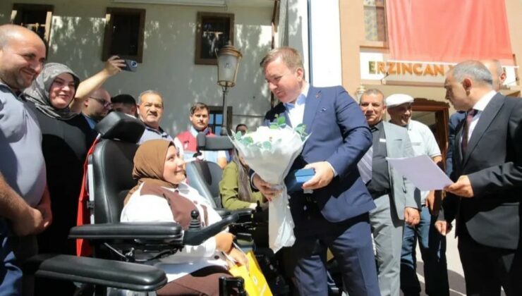 Erzincan’da 24 engelli vatandaşa akülü araç dağıtıldı