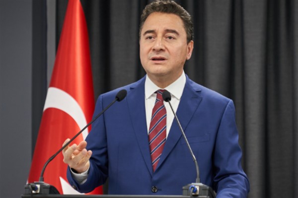Babacan, Minguzzi ailesiyle dava öncesi görüştü
