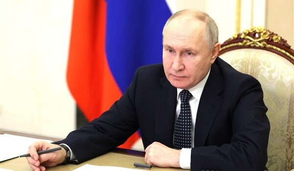 Putin, Belarus Cumhurbaşkanı Lukaşenko ile görüştü
