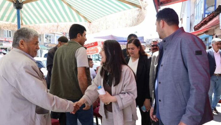 Ağrı Belediyesi’nden esnaf ve halkla buluşma