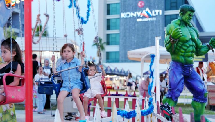 Konyaaltı Harikalar Kumpanyası’na yoğun ilgi
