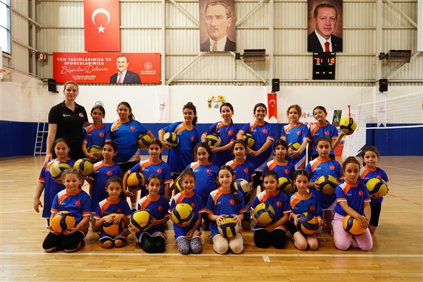 Esenler Belediyesi Yaz Spor Okulları başlıyor