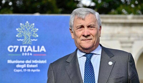 Tajani, ABD’li mevkidaşı ile telefonda görüştü