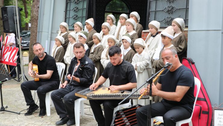 Vali Erol, Yunus Emre’yi anma programına katıldı