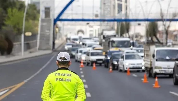 Trafikte 468 bin araca ceza kesildi