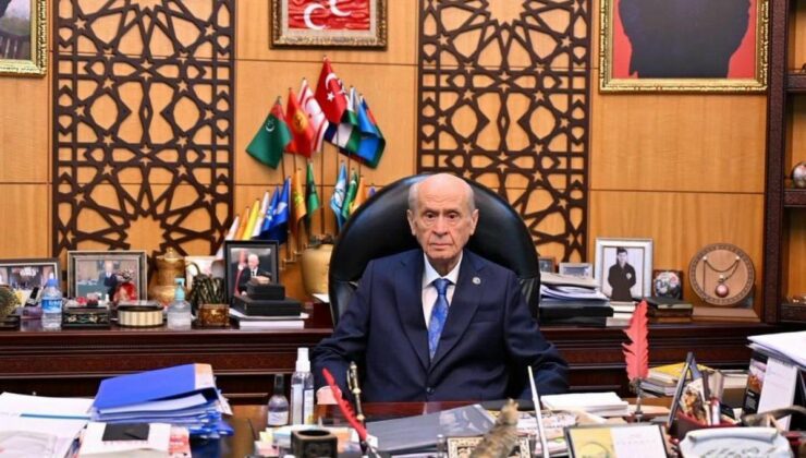 Bahçeli'den Galatasaray'a tebrik mesajı