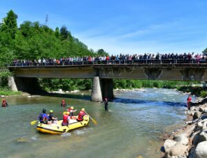Başkan Genç: “Rafting, Trabzon turizmine yeni bir soluk getirecek”