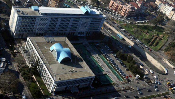 CHP'li belediyelere yönelik operasyonlar sürüyor: Gözaltı sayısı 34 oldu