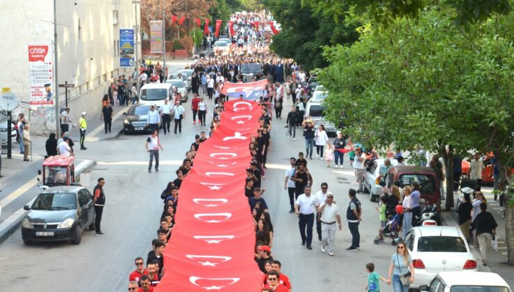 Amasya, Atatürk’ü 106 yıl sonra aynı coşkuyla karşıladı