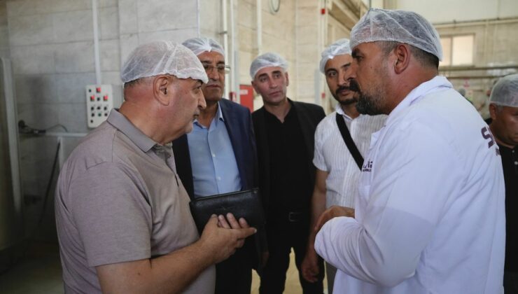Azerbaycanlı iş insanlarından Kars’a çıkarma