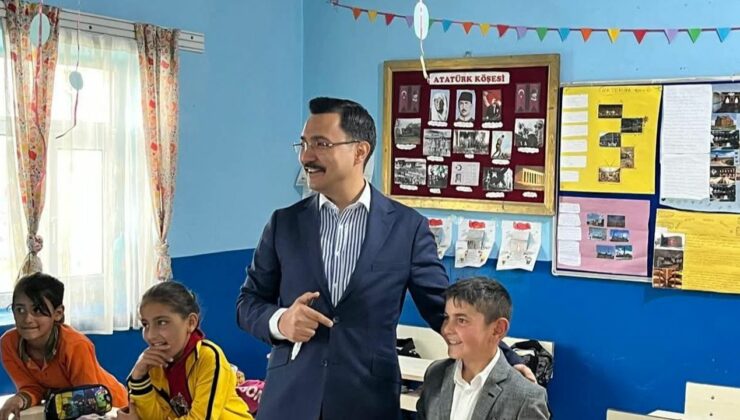 Akyaka Kaymakamı İsmail Demirtaş’tan Büyükpirveli köyü ilkokuluna ziyaret
