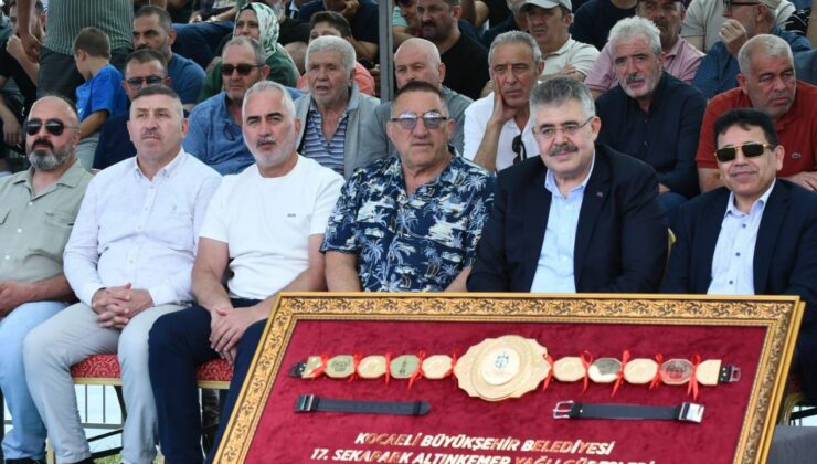 Veysel Tipioğlu, Sekapark Er Meydanı’nda pehlivanlarla buluştu