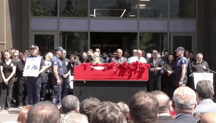 Ferdi Zeyrek’e veda: Özgür Özel gözyaşlarını tutamadı