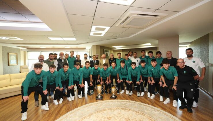 “Millet Bahçesi” Gebze’ye bayram hediyesi