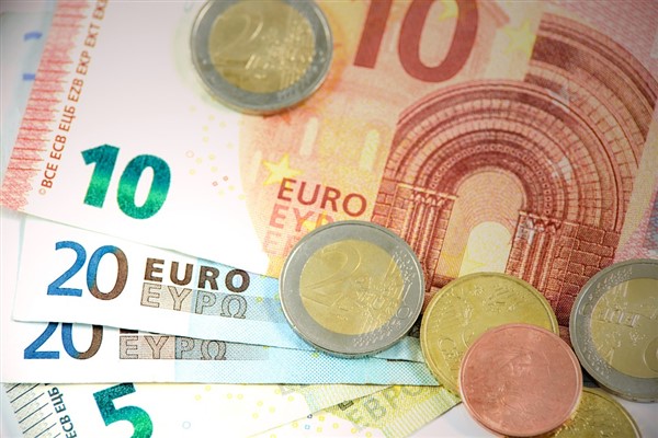İkon Menkul: EURUSD paritesi yeni güne 1.1790’dan başlıyor