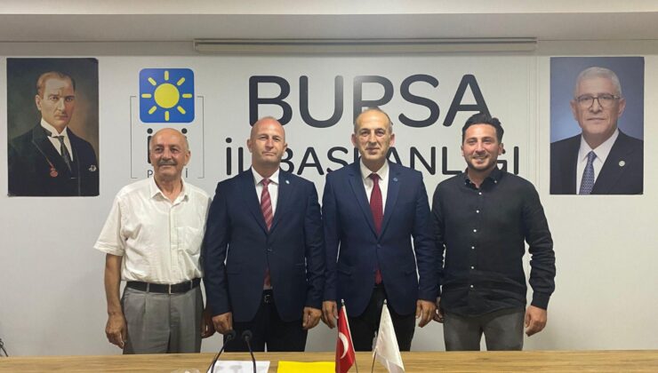 Bülent Bakış, İYİ Parti Orhangazi İlçe Başkanlığı görevini devraldı