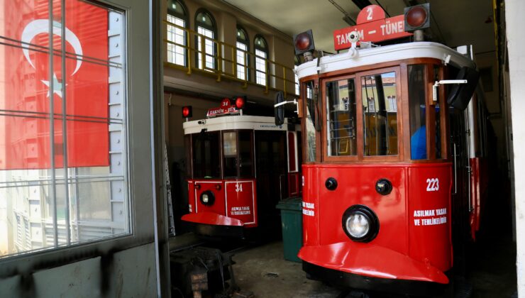 İstanbul’un tarihi Nostaljik Tramvayı yenilendi
