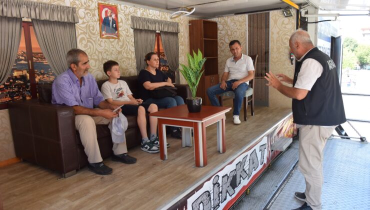 Bursa’da deprem simülasyon eğitimi düzenlendi