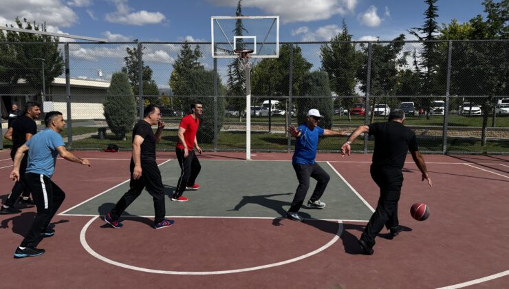 Çorum Belediyesi Zabıta Müdürlüğü personelinden sabah sporu