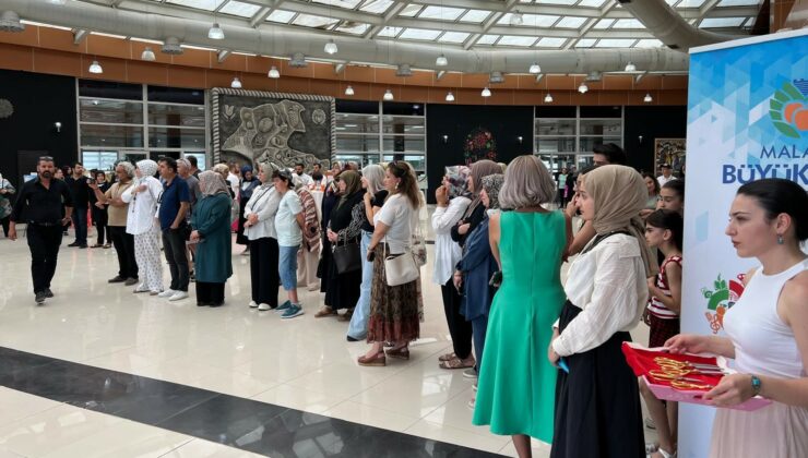 “Sarı Bir Umut Resmet” ödülleri verildi