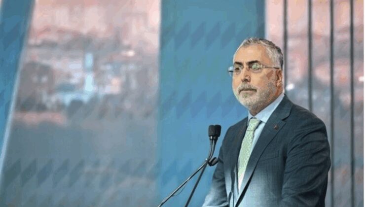Bakan Işıkhan, 15 Temmuz şehidi Yakup Kozan’ın ailesini ziyaret etti